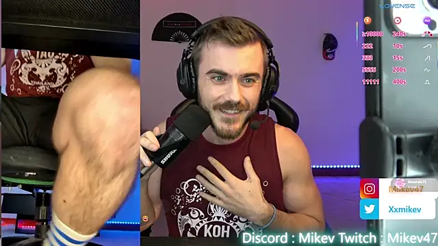 Mikev online show from November 2025 07:19:01 PM