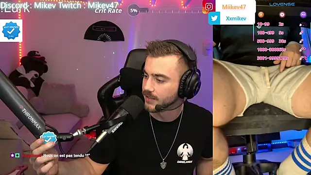 Snapshot of Mikev chatting on March 2026 07:10:02 PM Mikev online show from March 2026 07:10:02 PM