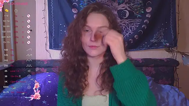 Snapshot of Jenna_Sativa chatting on March 2025 11:38:02 AM Jenna Sativa online show from March 2025 11:38:02 AM