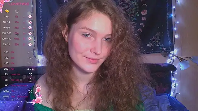Snapshot of Jenna_Sativa chatting on March 2025 02:42:02 PM Jenna Sativa online show from March 2025 02:42:02 PM