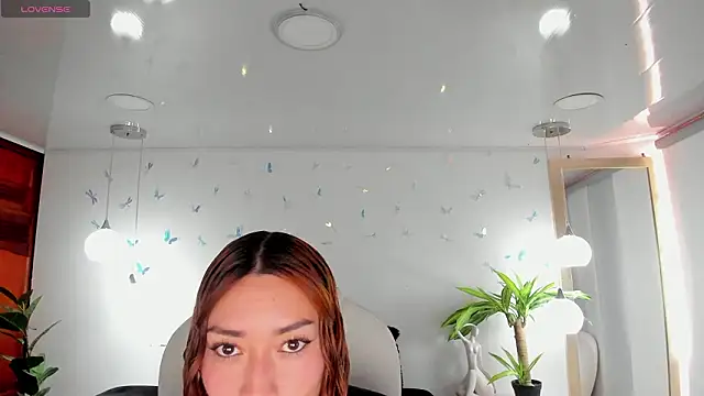  Antonnela  online show from March 2026 06:31:01 PM