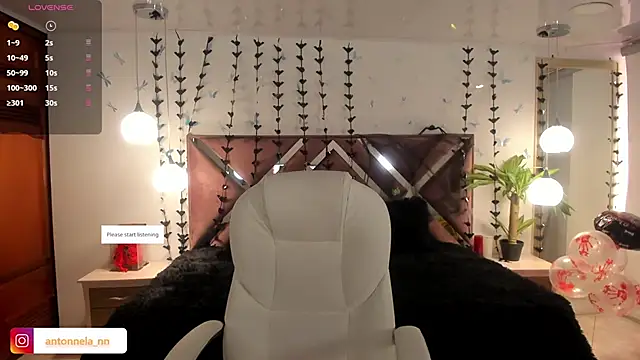  Antonnela  online show from October 2025 02:07:01 PM