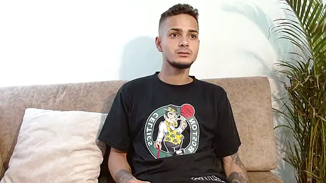 Jeffstyle18 online show from October 2025 09:37:02 PM