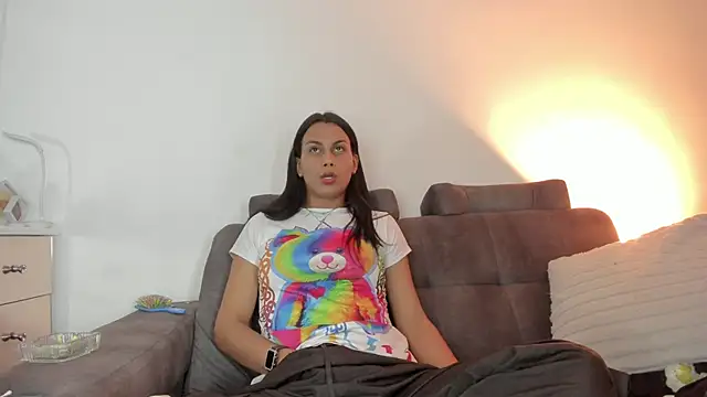 Snapshot of _Isabelhaa chatting on October 2025 11:38:02 PM Isabelhaa online show from October 2025 11:38:02 PM