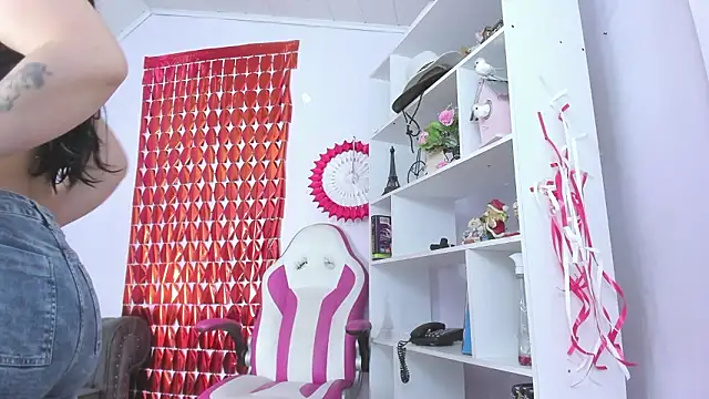 kaory azumi online show from February 2026 07:03:02 PM