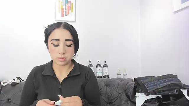 kaory azumi online show from November 2025 06:52:02 PM