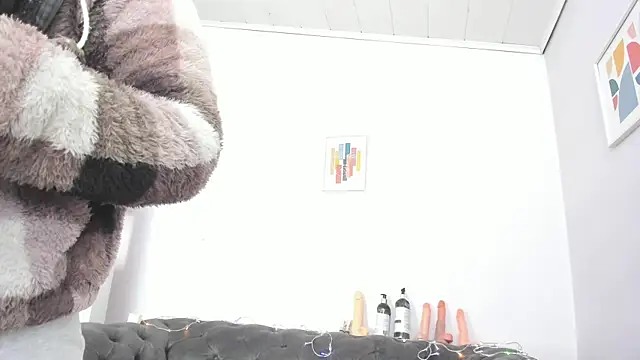 kaory azumi online show from December 2025 06:31:02 PM