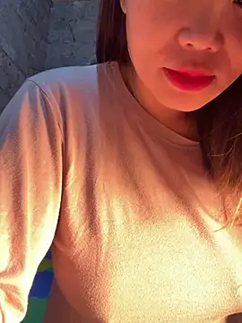 Laura8910 online show from December 2024 02:20:01 AM