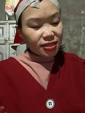 Laura8910 online show from February 2025 02:26:01 PM