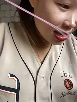 Laura8910 online show from March 2025 05:50:02 AM