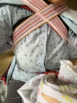 Laura8910 online show from October 2025 01:50:01 AM