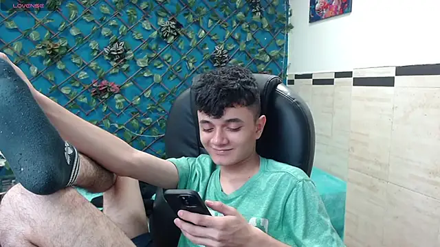 Waturox online show from March 2025 12:59:01 AM