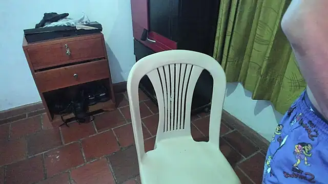 Waturox online show from November 2025 11:37:01 PM