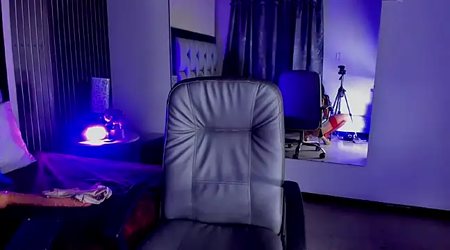sophiieTaylor1 online show from March 2025 06:36:01 AM