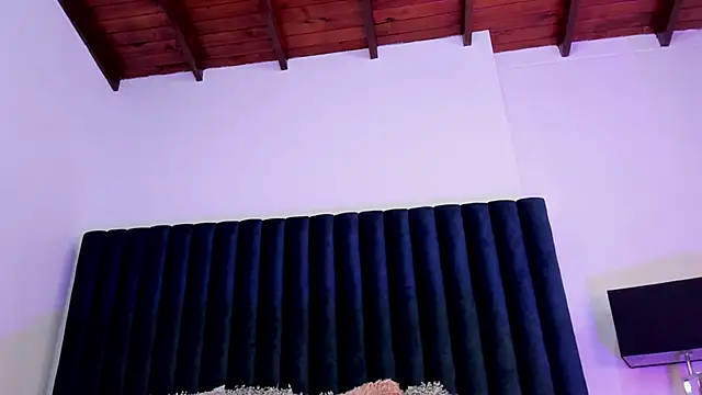 sophiieTaylor1 online show from December 2025 07:19:02 AM