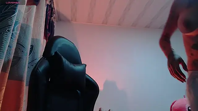 sweet cutetras22 online show from April 2026 08:47:02 PM