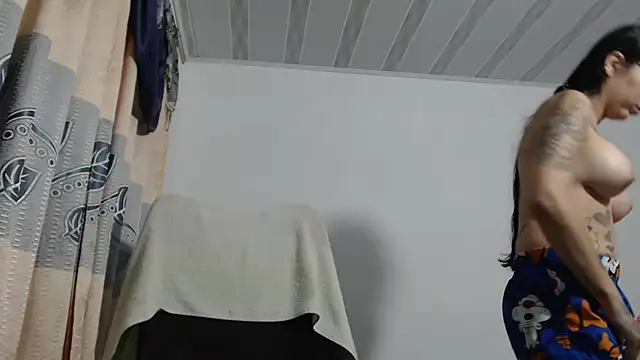 Snapshot of sweet_cutetras22 chatting on October 2025 10:28:01 AM sweet cutetras22 online show from October 2025 10:28:01 AM
