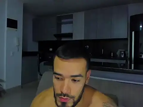 Snapshot of Alexander_Martines chatting on November 2025 10:57:02 PM Alexander Martines online show from November 2025 10:57:02 PM