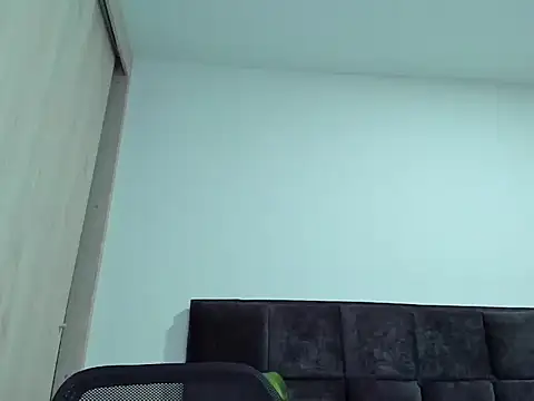 Snapshot of Alexander_Martines chatting on May 2026 11:19:02 PM Alexander Martines online show from May 2026 11:19:02 PM