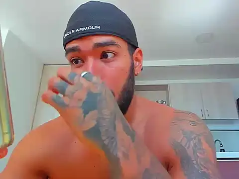 Alexander Martines online show from March 2026 07:25:01 PM