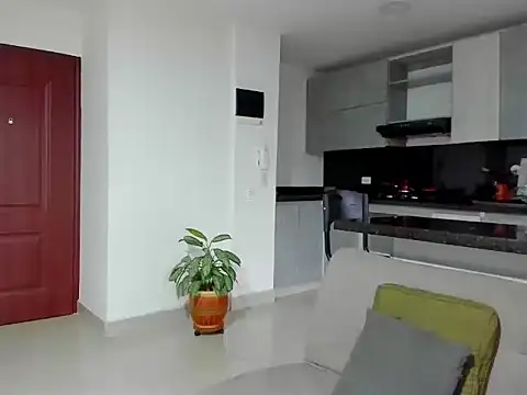 Snapshot of Alexander_Martines chatting on December 2025 10:31:01 PM Alexander Martines online show from December 2025 10:31:01 PM