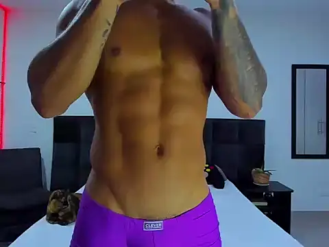 Snapshot of Alexander_Martines chatting on December 2025 12:47:02 AM Alexander Martines online show from December 2025 12:47:02 AM