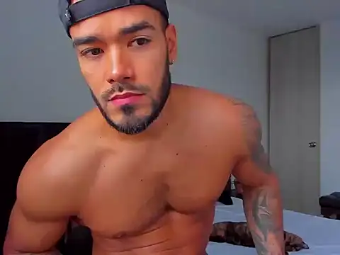 Alexander Martines online show from February 2026 09:48:01 PM