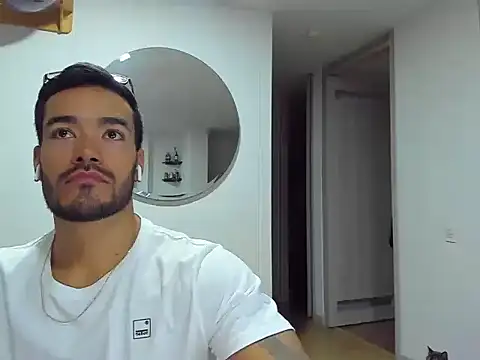 Snapshot of Alexander_Martines chatting on July 2026 12:30:02 AM Alexander Martines online show from July 2026 12:30:02 AM