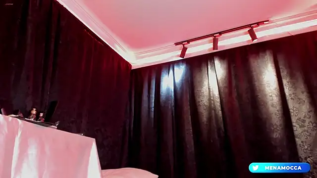 MiaKnox online show from April 2026 12:12:01 AM
