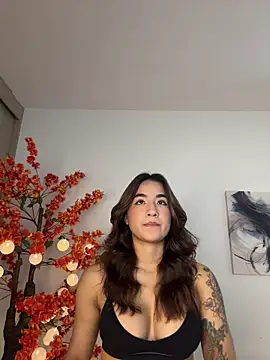 VictoriaHiill online show from March 2026 04:03:01 PM