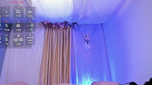 salomee star  online show from November 2025 06:45:02 PM