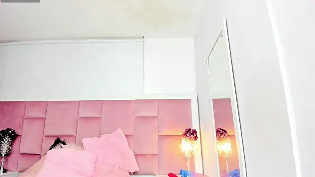 DaphneLloyd online show from January 2025 02:33:01 AM