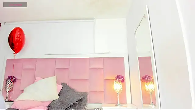 DaphneLloyd online show from February 2025 02:49:01 AM