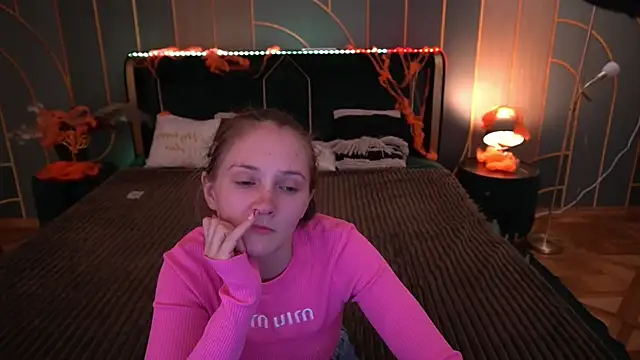 PamelaXX  online show from October 2025 08:19:01 PM