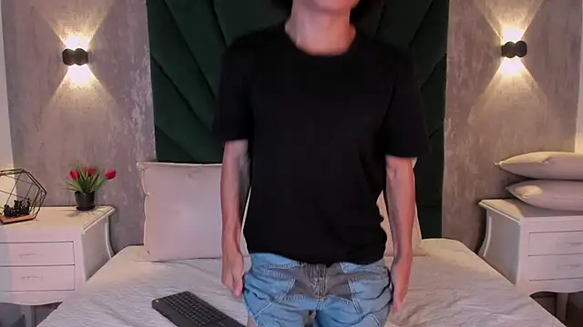 Alexiis Etereo online show from February 2026 07:32:01 PM