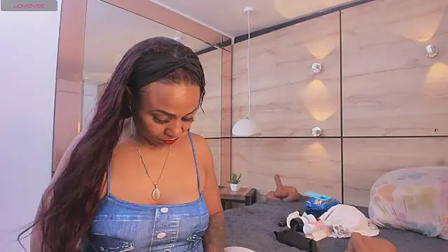 martina touss online show from March 2026 12:28:02 PM