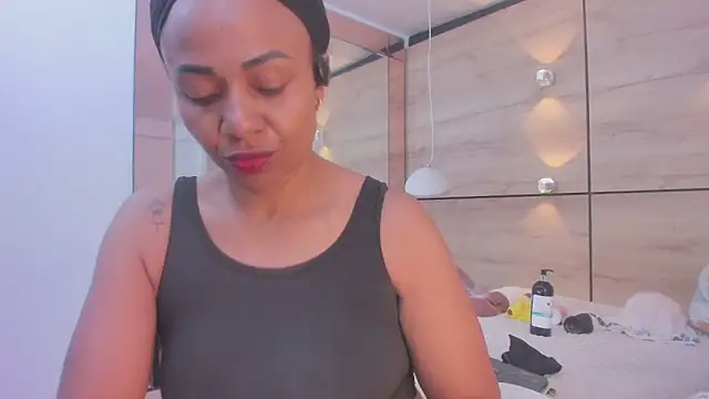 martina touss online show from January 2026 01:04:02 PM