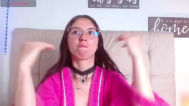 mildre303av online show from March 2025 11:35:02 PM