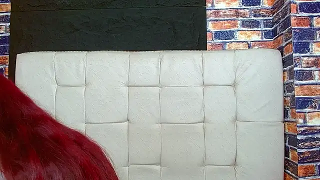 mildre303av online show from October 2025 08:28:02 PM