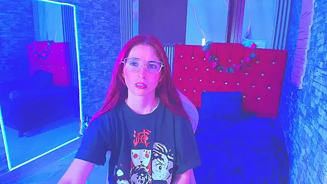 mildre303av online show from October 2025 08:31:02 PM