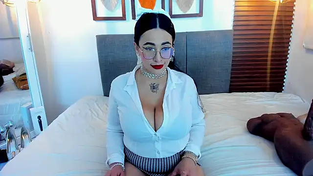 Snapshot of Scarleth_swann chatting on January 2026 12:20:01 PM Scarleth swann online show from January 2026 12:20:01 PM