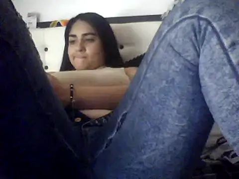 Snapshot of Charlotte_cute18 chatting on December 2024 08:29:01 PM Charlotte cute18 online show from December 2024 08:29:01 PM