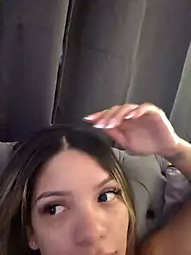 Ameliadickens online show from November 2025 08:13:02 PM