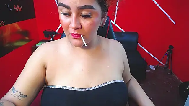 loly bigbooty4u online show from February 2026 07:19:01 AM