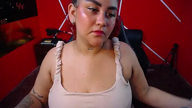 loly bigbooty4u online show from February 2026 05:39:02 AM