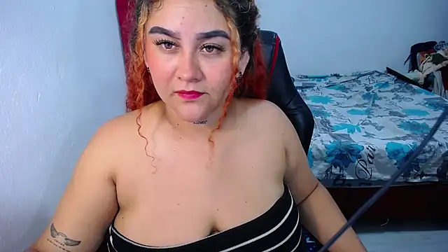 loly bigbooty4u online show from February 2026 04:45:02 AM
