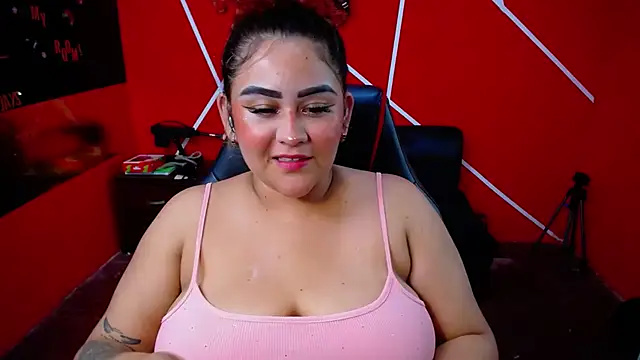 loly bigbooty4u online show from February 2026 05:07:02 AM