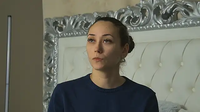 AliceMunro online show from December 2025 09:06:02 PM