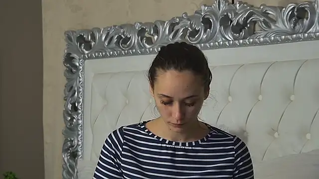 AliceMunro online show from May 2026 06:12:01 PM