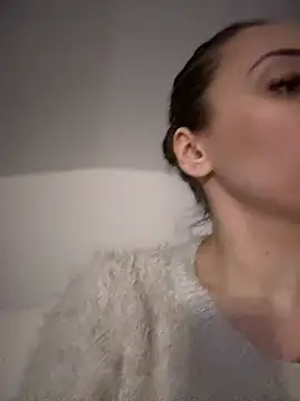 AliceMunro online show from April 2026 07:26:02 PM